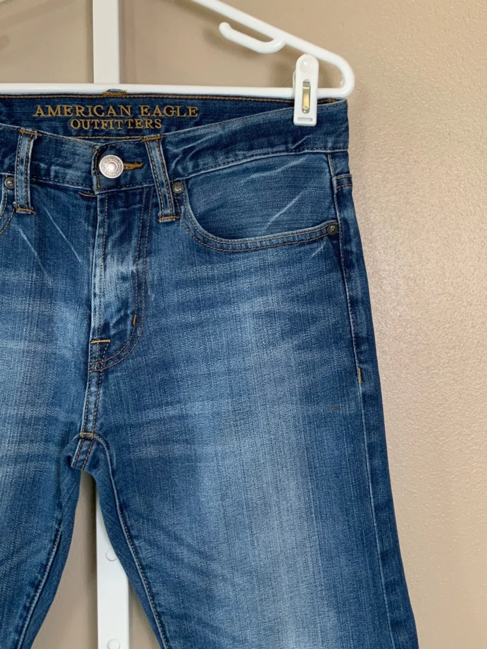 American Eagle Distressed Wash Slim Jeans